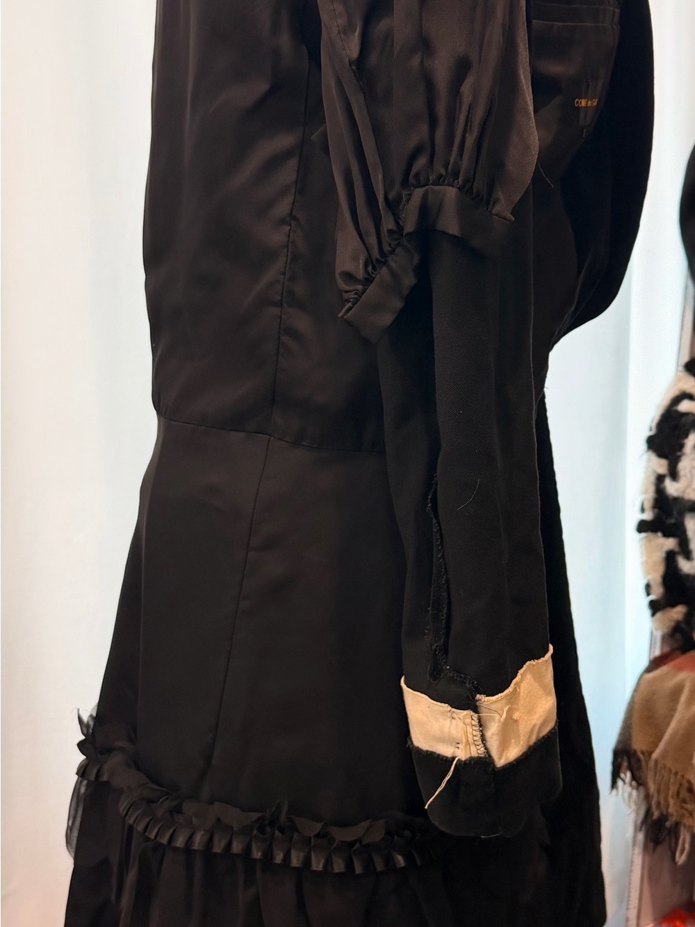 Comme des Garcons Black Jacket with Gold Logo Tag - Picture 13 of 13